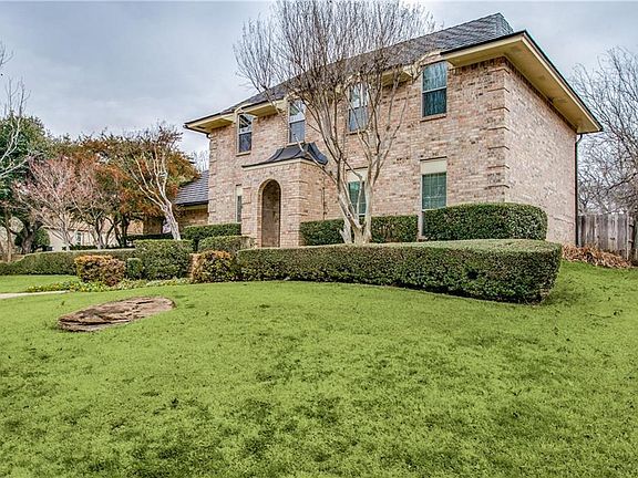 2nd image of 2805 Marquis Cir E
