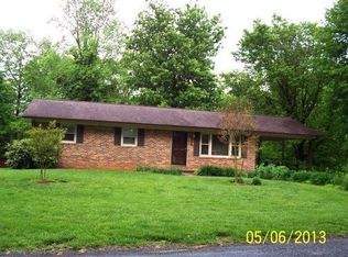 570 Three Oaks Dr, Hays, NC 28635