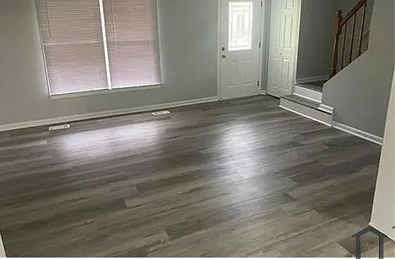 56 Craftsman Ct — Photo 2