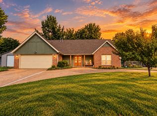 7523 S Date Pl, Broken Arrow, OK 74011