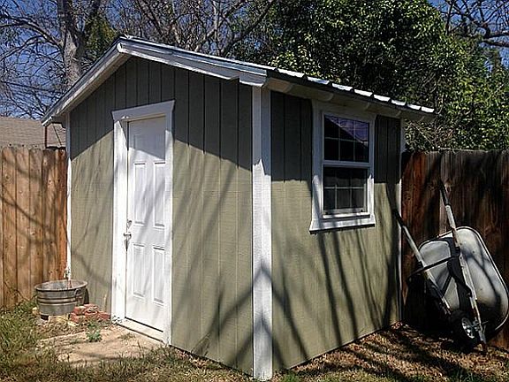 3rd image of 1107 Avenue H