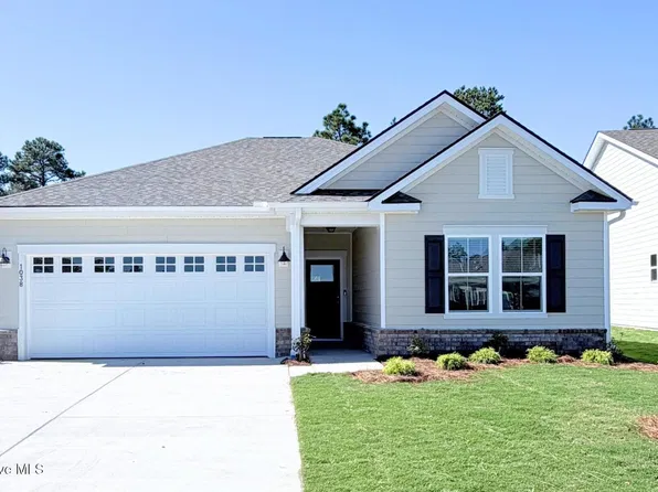 1038 River Marsh Path SE, Southport, NC 28461