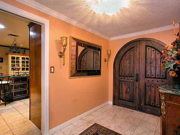 3rd image of 23519 Mariano St