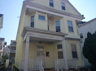 19 Woodlawn St, Jamaica Plain, MA 02130