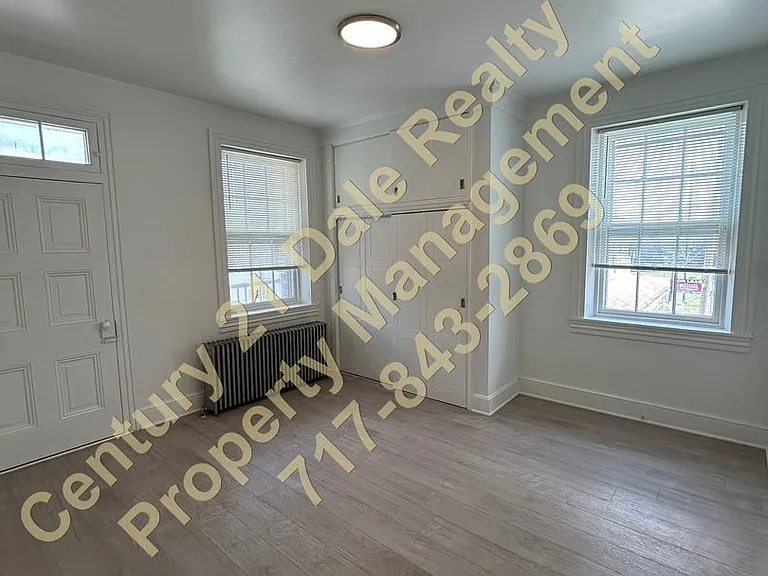 5 N Main St — Photo 14