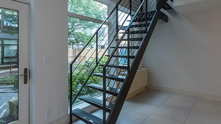 Rented by Garden Management | media 67