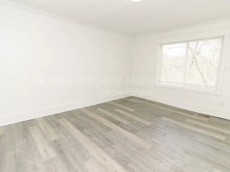 1203 Rockway Dr #2 — Photo 6