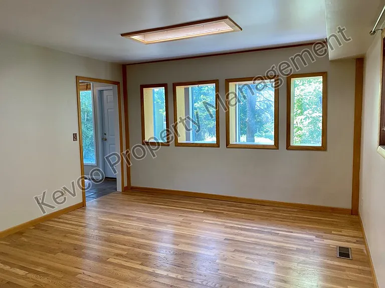 805 Laporte Ave — Photo 10