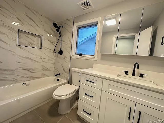 38 Avenue B #2 — Photo 6