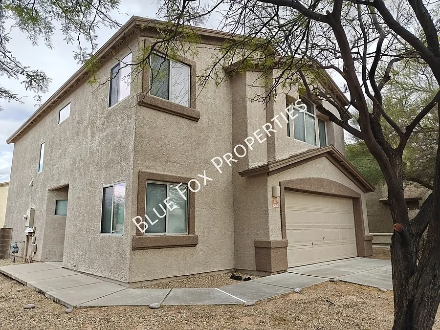8262 W Zlacket Dr