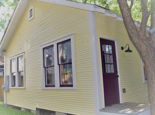 908 Sabine St, Houston, TX 77007