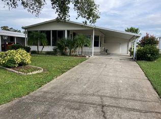 574 Montego Bay Dr #Tw-117, Lake Wales, FL 33859
