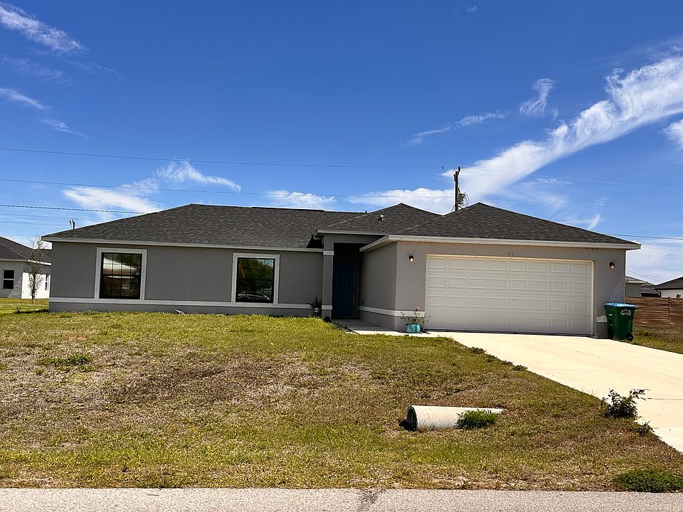 1st image of 913 NE 13th Ave