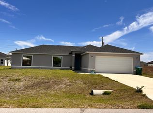 913 NE 13th Ave, Cape Coral, FL 33909