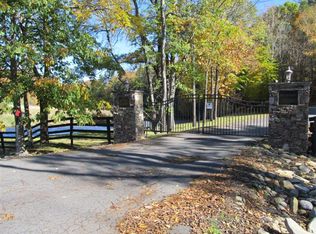 137 Saddle Brook Dr, Lansing, NC 28643