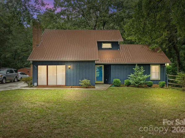 223 Burris St, Wingate, NC 28174