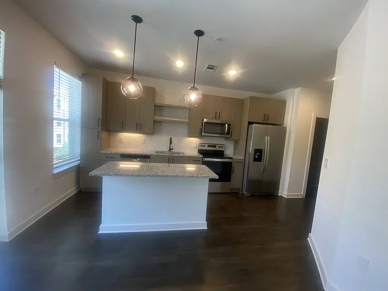 The Wren Apartments — Photo 43