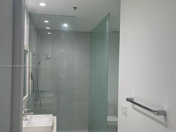 5th image of 10245 NW 63rd Ter APT 102