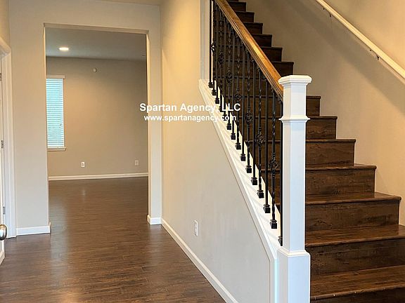 4th image of 17208 107th Street Ct E