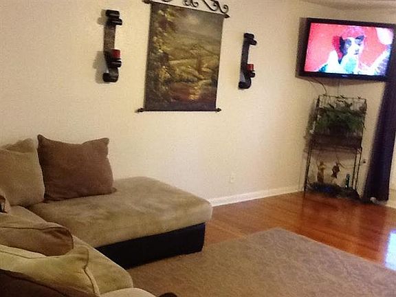 5th image of 2205 Kings Ave