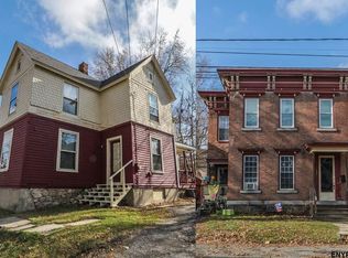 5 Wood St, Gloversville, NY 12078