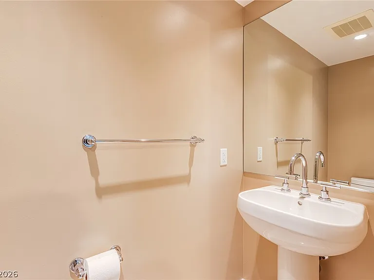 322 Karen Ave #1405 — Photo 23