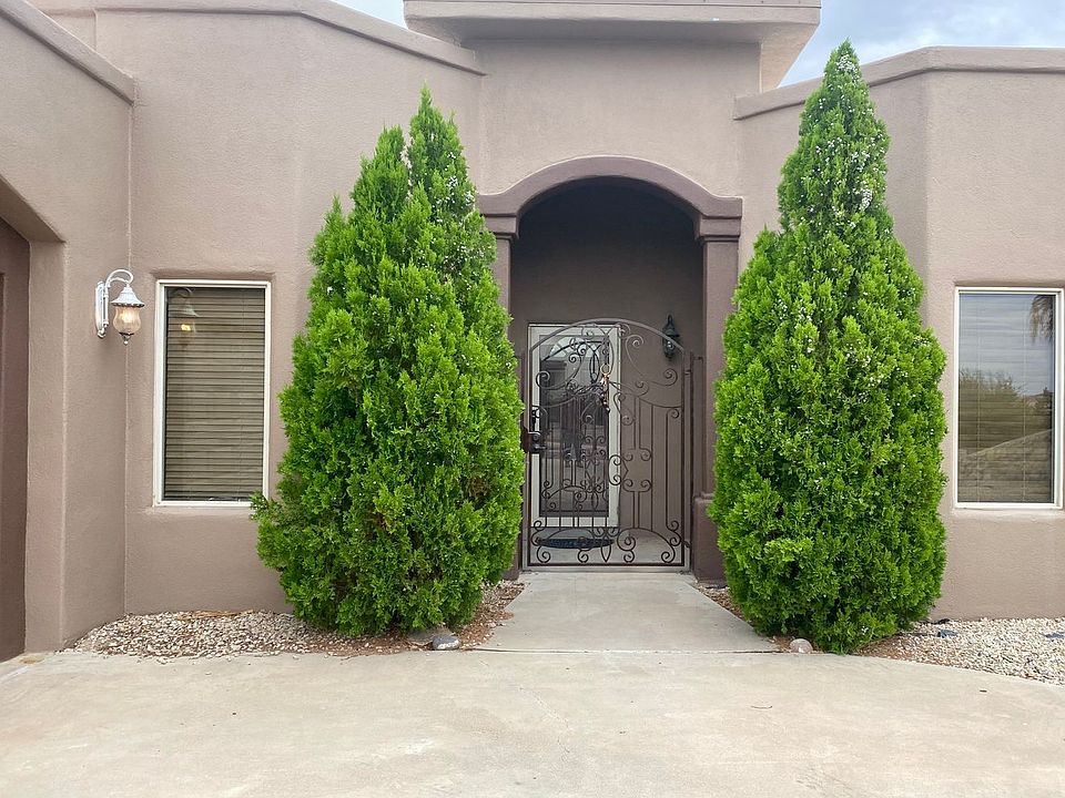 1st image of 4213 Capistrano Ave