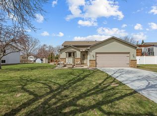13788 Raven St NW, Andover, MN 55304