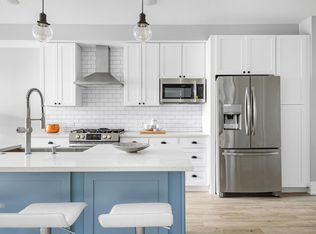 BOUTIQUE FLATS, Oak Park, IL 60304