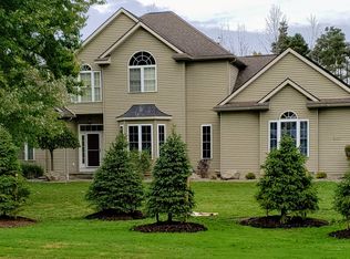 640 Aurora St, Lancaster, NY 14086