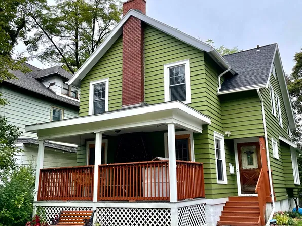 243 Greenwood Pl, Syracuse, NY 13210