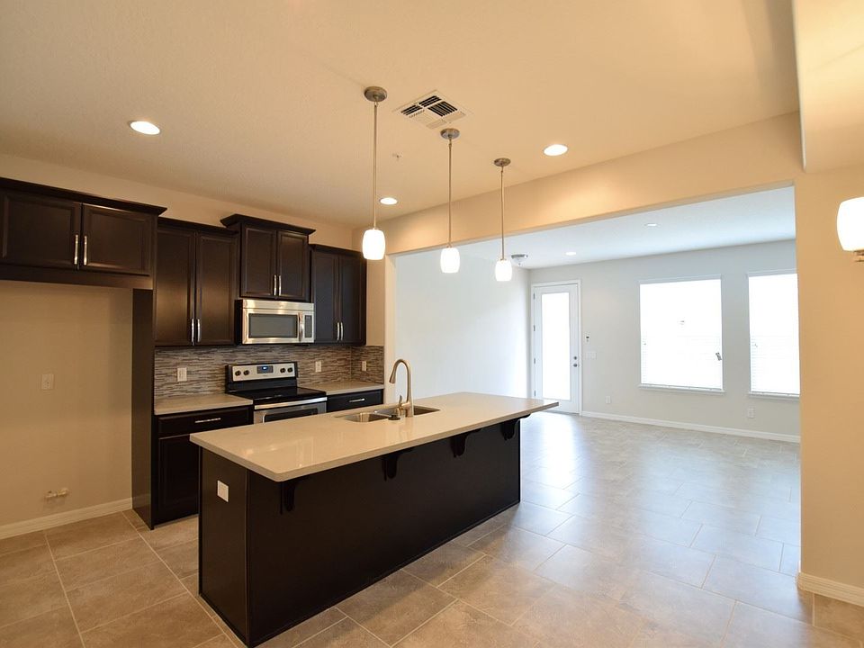 1st image of 8732 Dufferin Ln