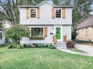 1455 Sylvan Ave SE, Grand Rapids, MI