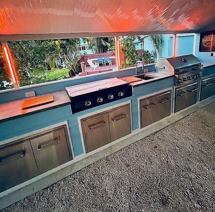 1st image of 1264 SW Evergreen Ln