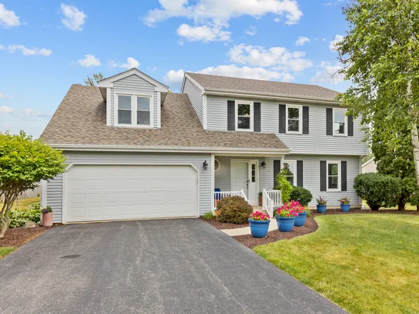 1064 S Raddant Rd, Batavia, IL 60510