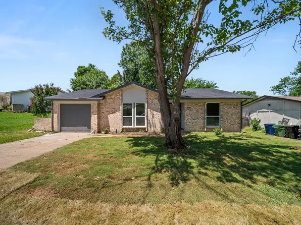 1214 Cove Dr, Garland, TX 75040