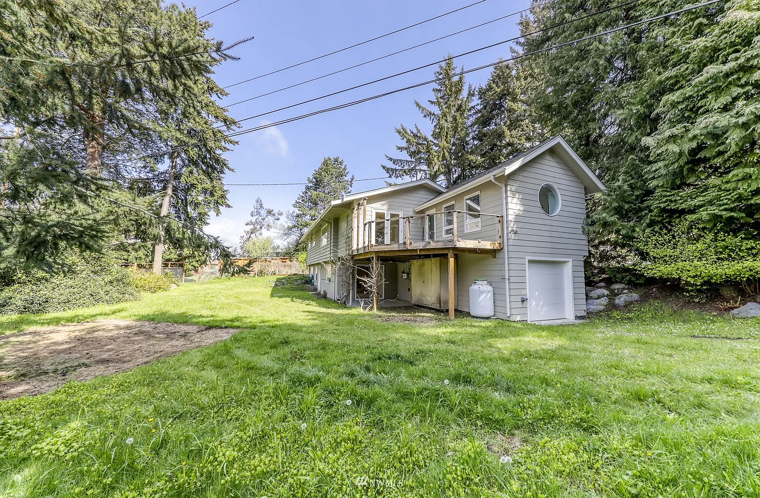 1411 Willow St photo 1