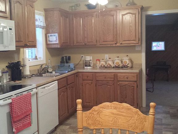 5th image of 10238 Bluebird Ln