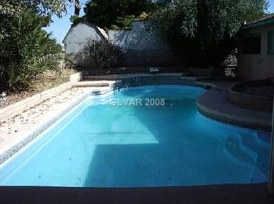1st image of 4360 Chafer Dr