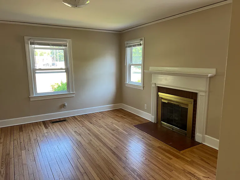 2601 Stratford Dr — Photo 11