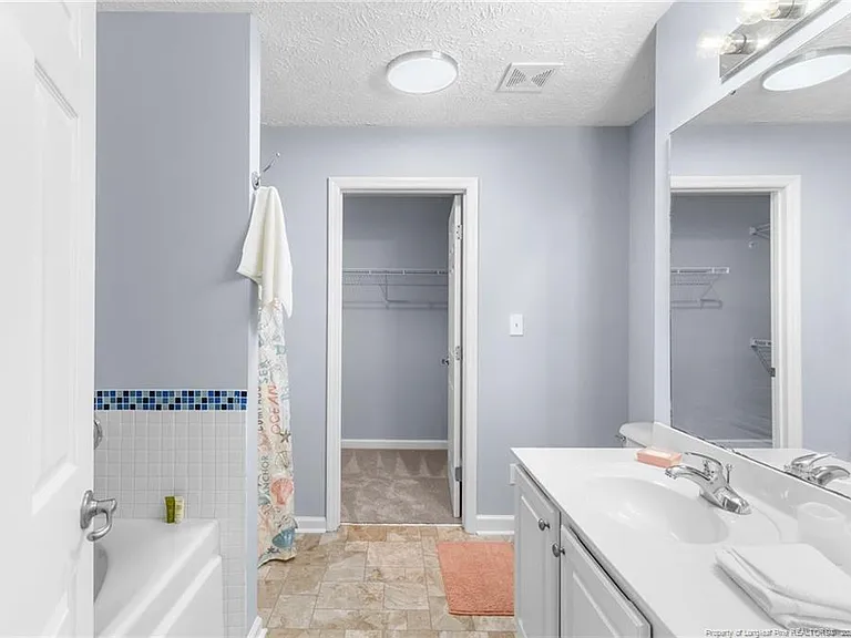 3340-7 Harbour Pointe Pl — Photo 25