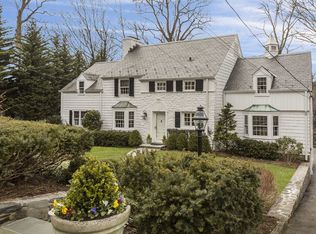 71 Summit Ave, Bronxville, NY 10708