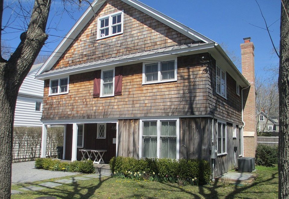 1st image of 59 Meeting House Ln