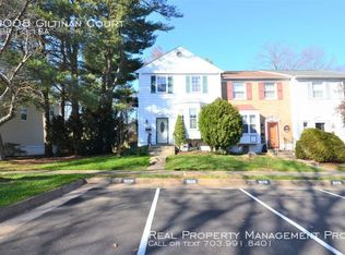 9008 Giltinan Ct, Springfield, VA 22153