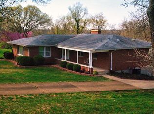 409 Hanna Rd, Ballwin, MO 63021