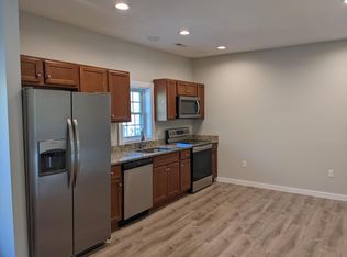 212 Wareham St FLOOR 2, Middleboro, MA 02346