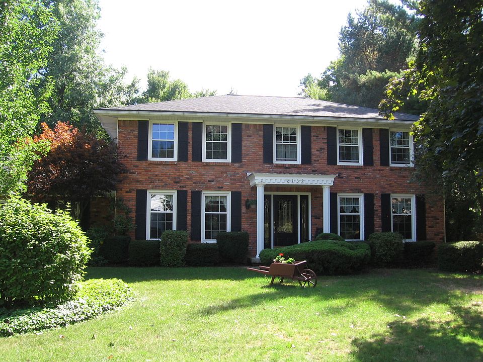 1st image of 8135 Clarherst Dr