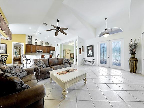 5th image of 2512 Beach Pkwy W