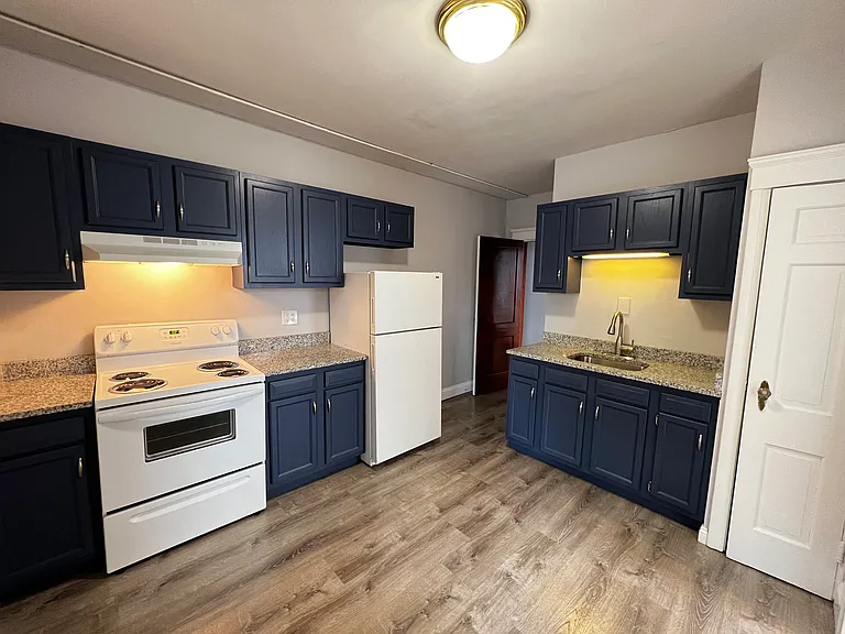 79 West Street & 56 Bowdoin Street — Photo 9