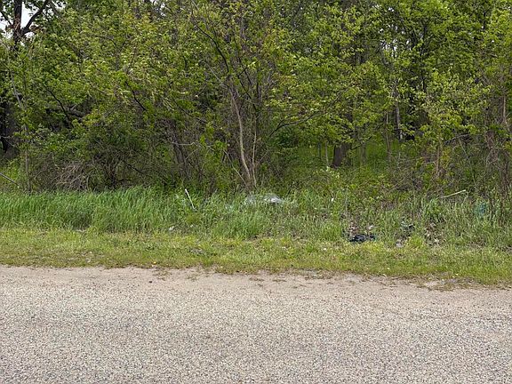 5th image of W Territorial Rd